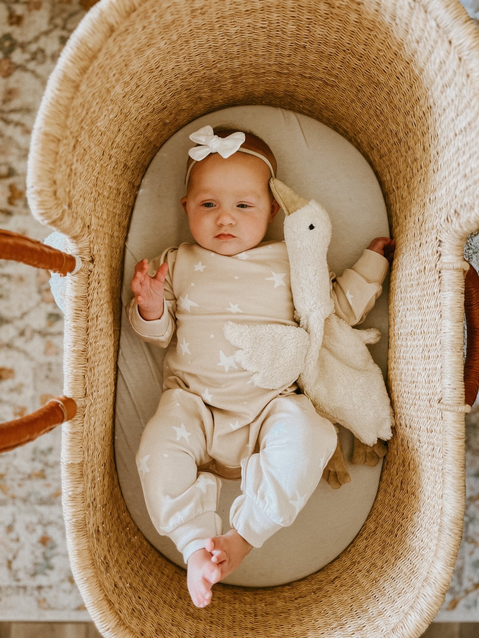 günamüna Fleece Jumpsuit Wonky Stars Blush (Min. of 2, multiples of 2) - MAIGHAN DISTRIBUTION CANADA