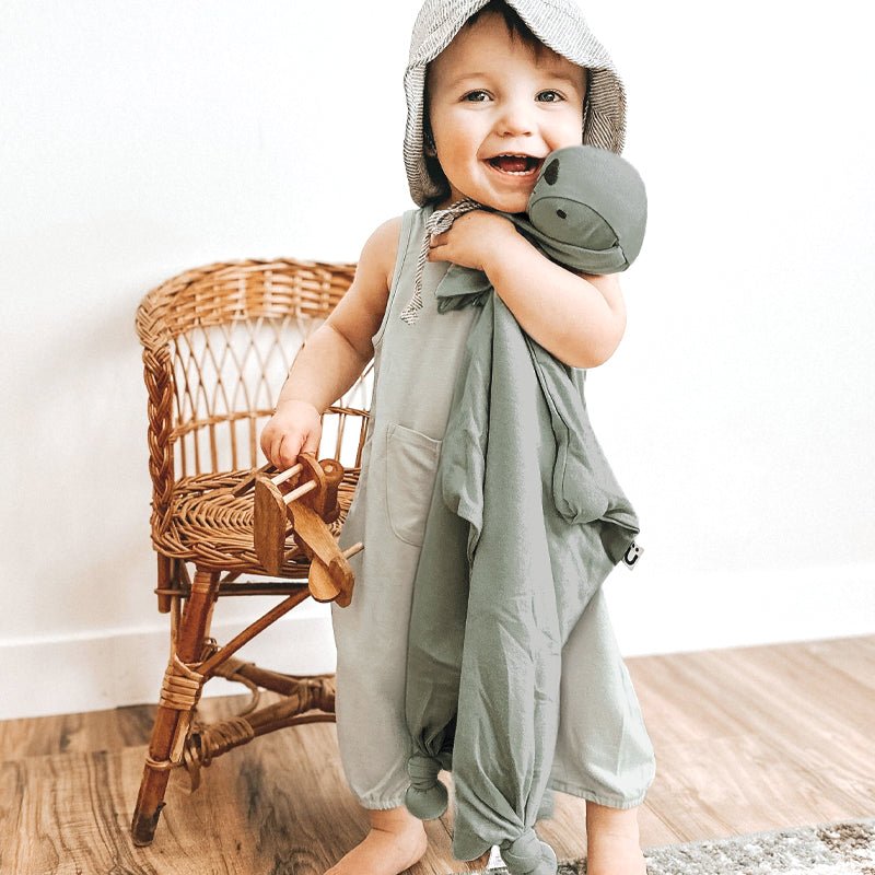 günamüna Lovey Friend Sage (Min. of 2, multiples of 2) - MAIGHAN DISTRIBUTION CANADA