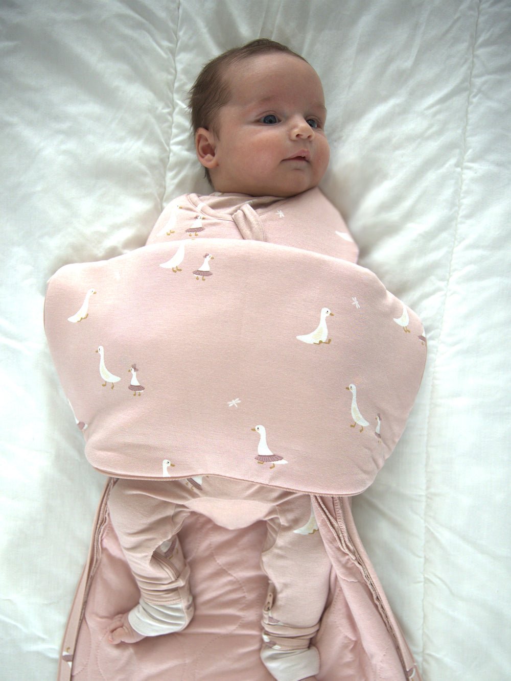 günamüna Swaddle Sleep Sack Duvet Bamboo Tutu Goose 0.5 TOG (Min. of 2, multiples of 2) - MAIGHAN DISTRIBUTION CANADA