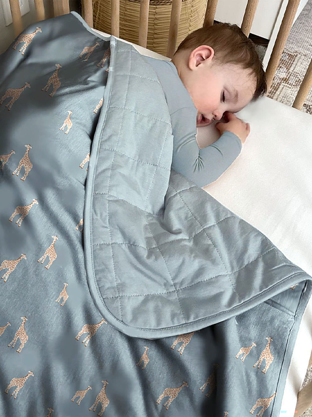 günamüna Toddler Cozy Cloud Comforter Baby Blanket - Giraffe Moss 1 TOG (Min. of 2, multiples of 2) - MAIGHAN DISTRIBUTION CANADA