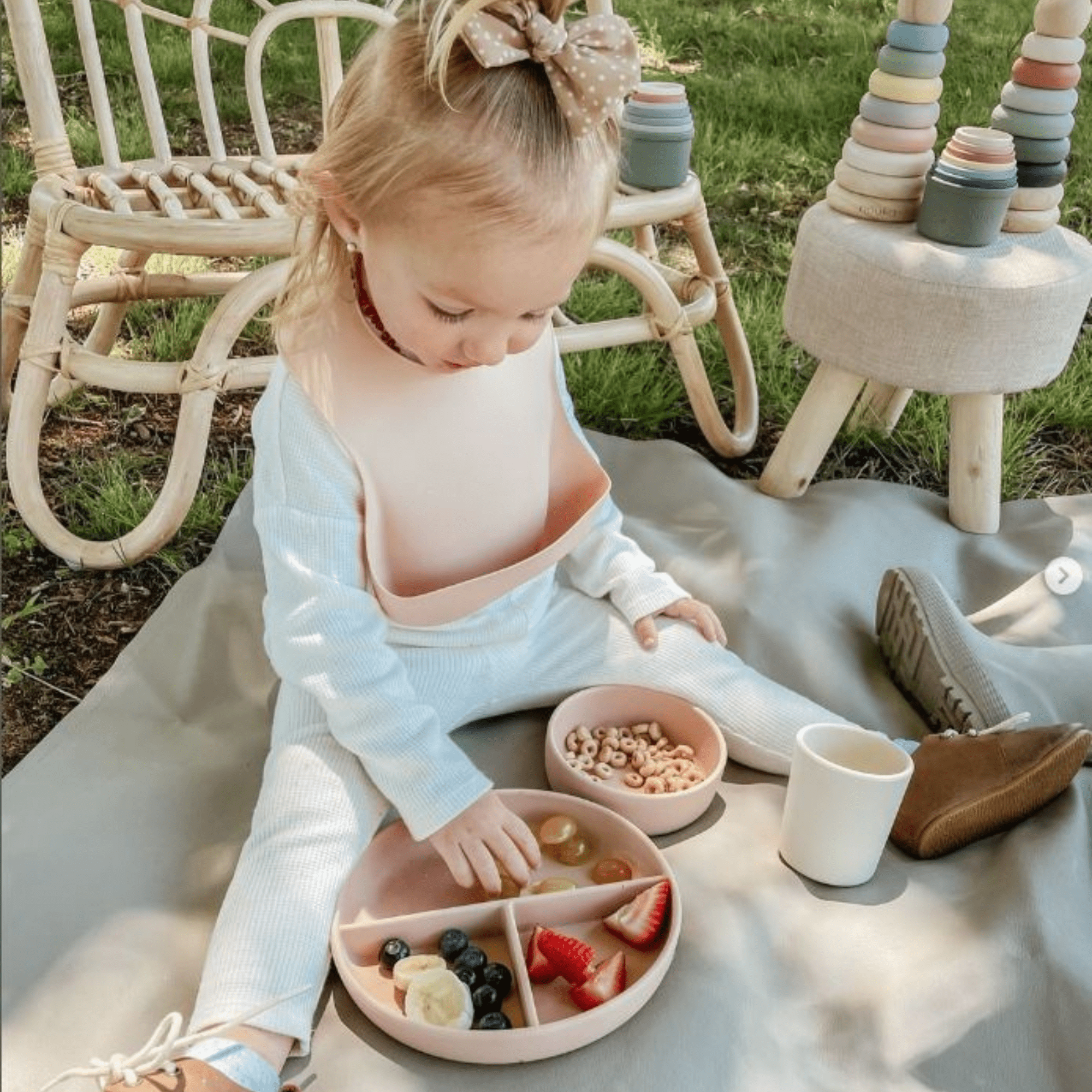 noüka Bib - Shifting Sand (Min. of 2 PK, Multiples of 2 PK) - MAIGHAN DISTRIBUTION CANADA