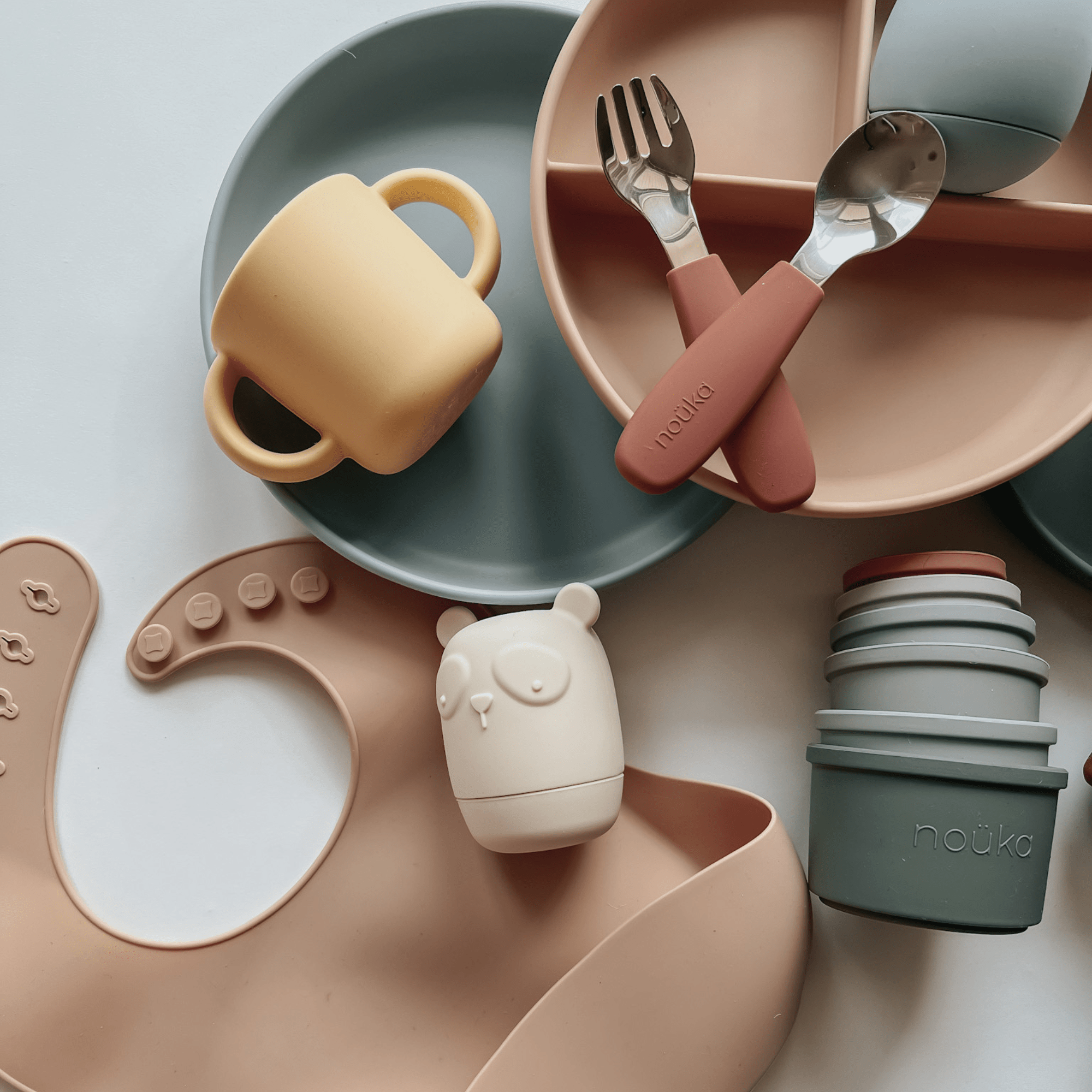 noüka Flat Plate - Fern (Sold in Case of 2, Qty of 1=2 products) - MAIGHAN DISTRIBUTION CANADA