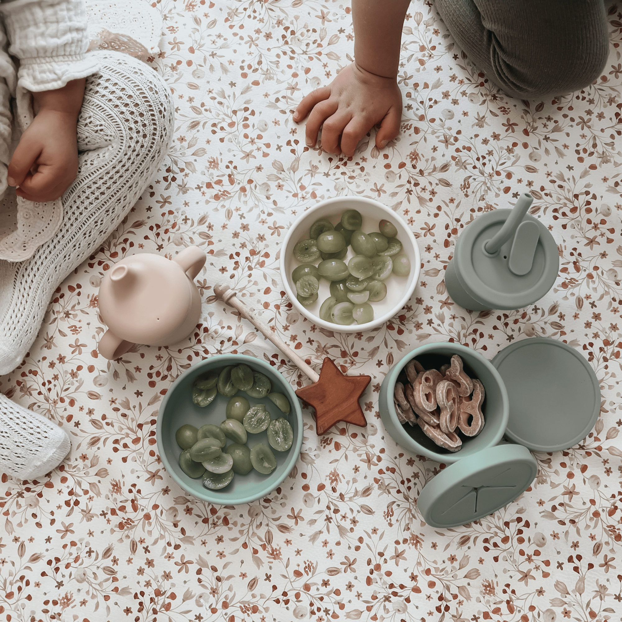 noüka Non - Spill Sippy Cup - Leaf (Sold in Case of 2, Qty of 1=2 products) - MAIGHAN DISTRIBUTION CANADA