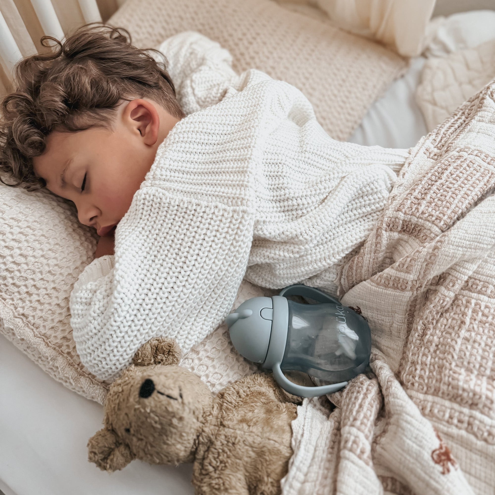 noüka Non - Spill Weighted Straw Cup 8 oz - Wave (Min. of 2 PK, Multiples of 2 PK) - MAIGHAN DISTRIBUTION CANADA