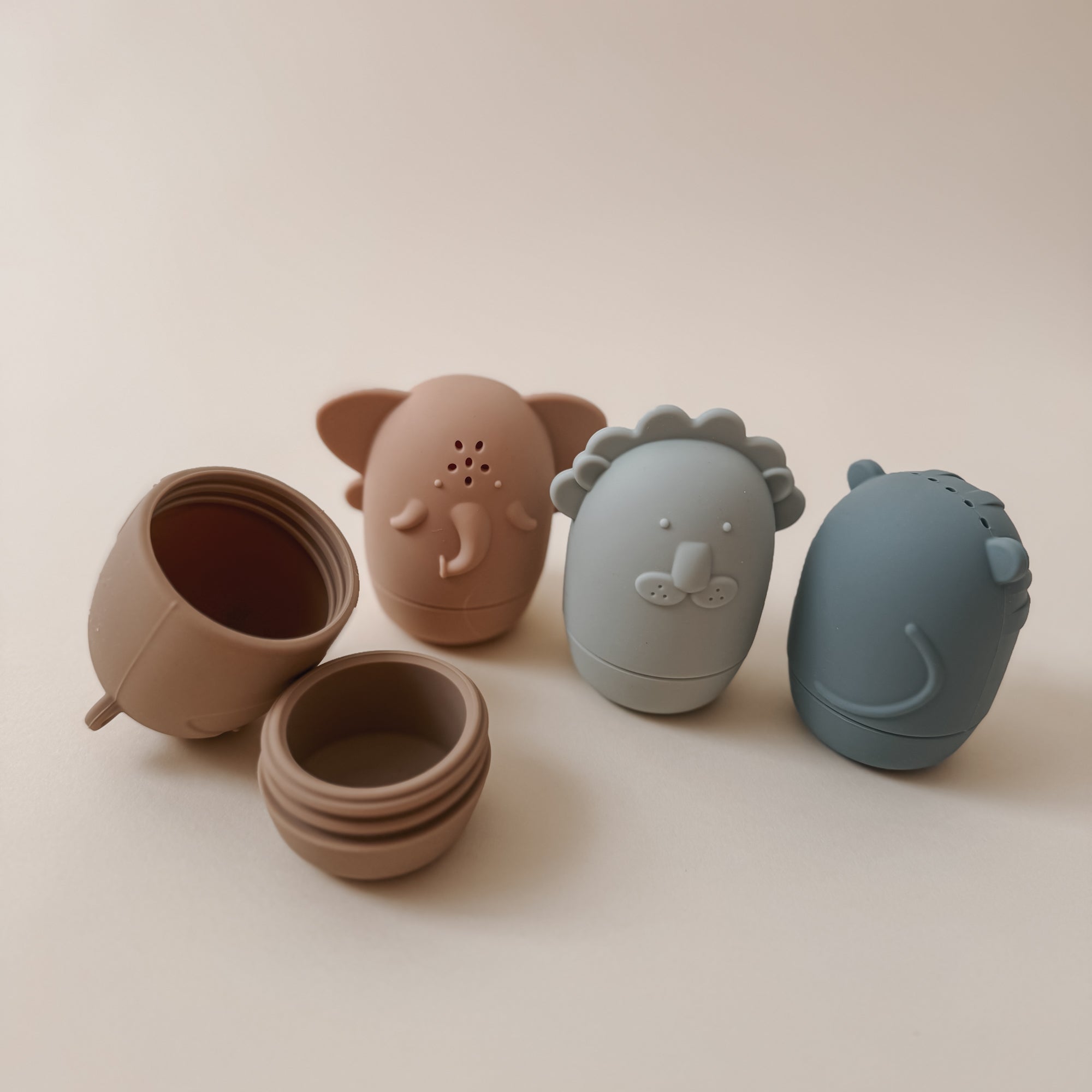 noüka Safari Bath Toys - Land Safari (Min. of 2 PK, Multiples of 2 PK) - MAIGHAN DISTRIBUTION CANADA