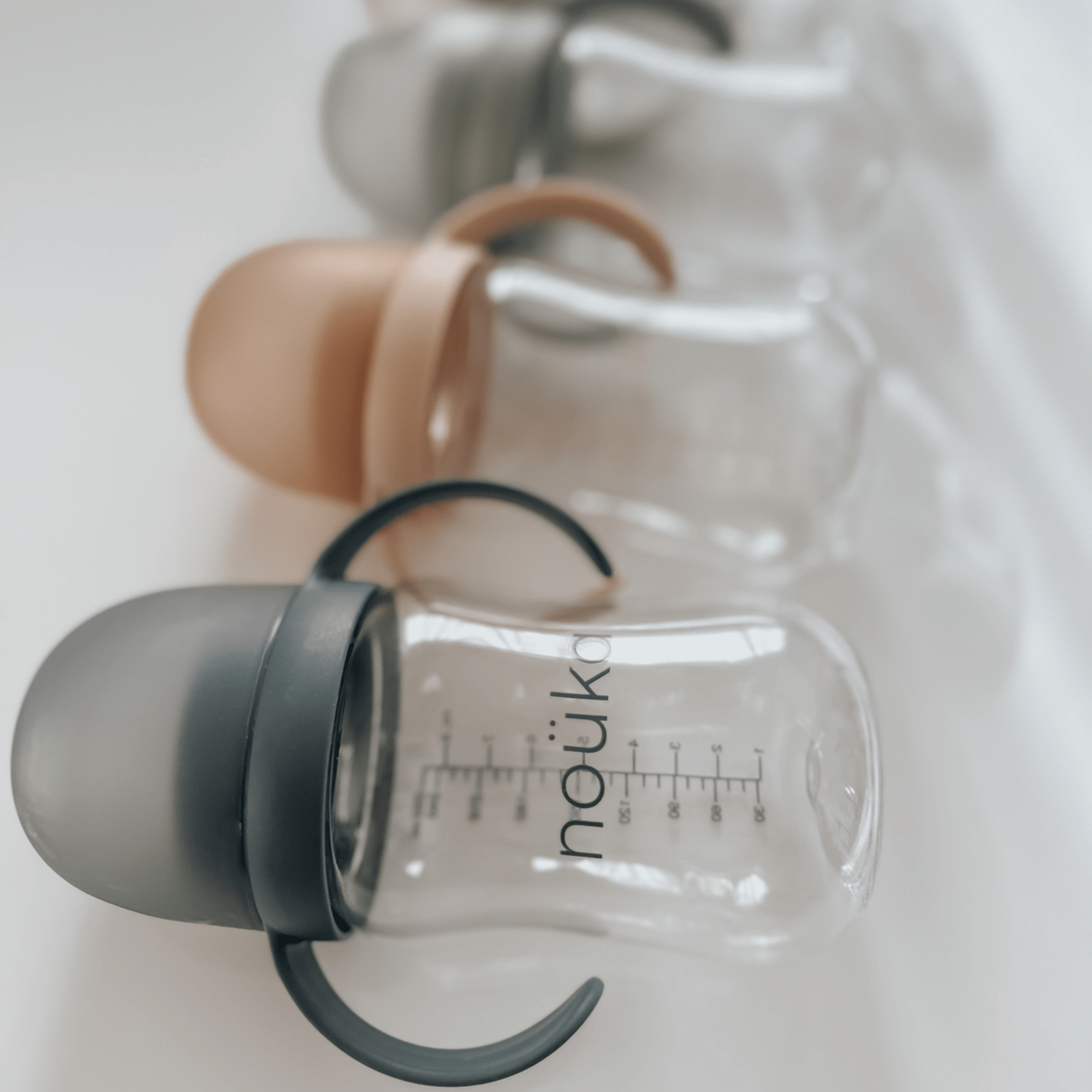 noüka Soft Spout Sippy Cup 8 Oz - Moss (Sold in Case of 2, Qty of 1=2 products) - MAIGHAN DISTRIBUTION CANADA