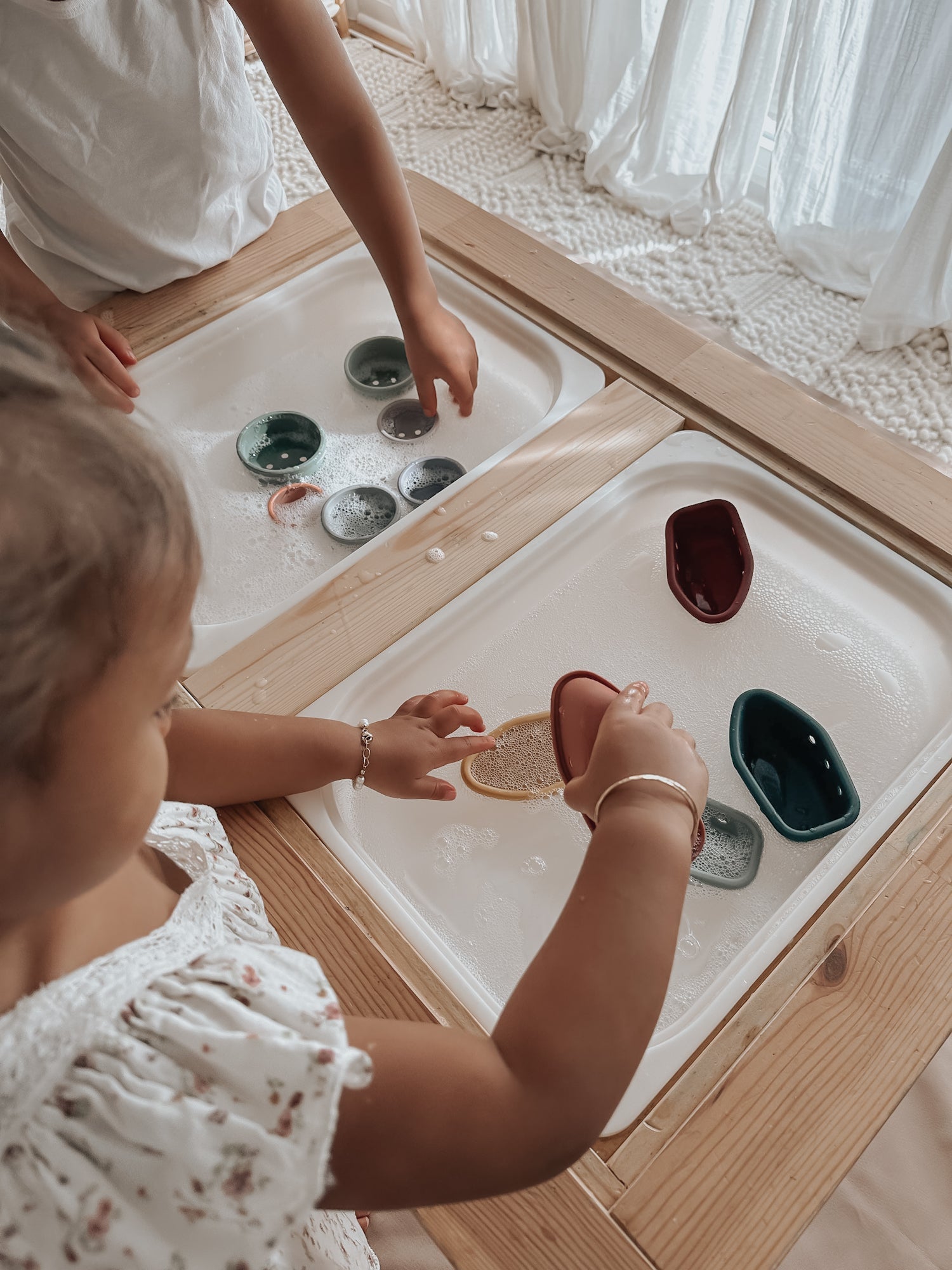 noüka Stacking Boats - Moon Set (Sold in Case of 2, Qty of 1=2 products) - MAIGHAN DISTRIBUTION CANADA