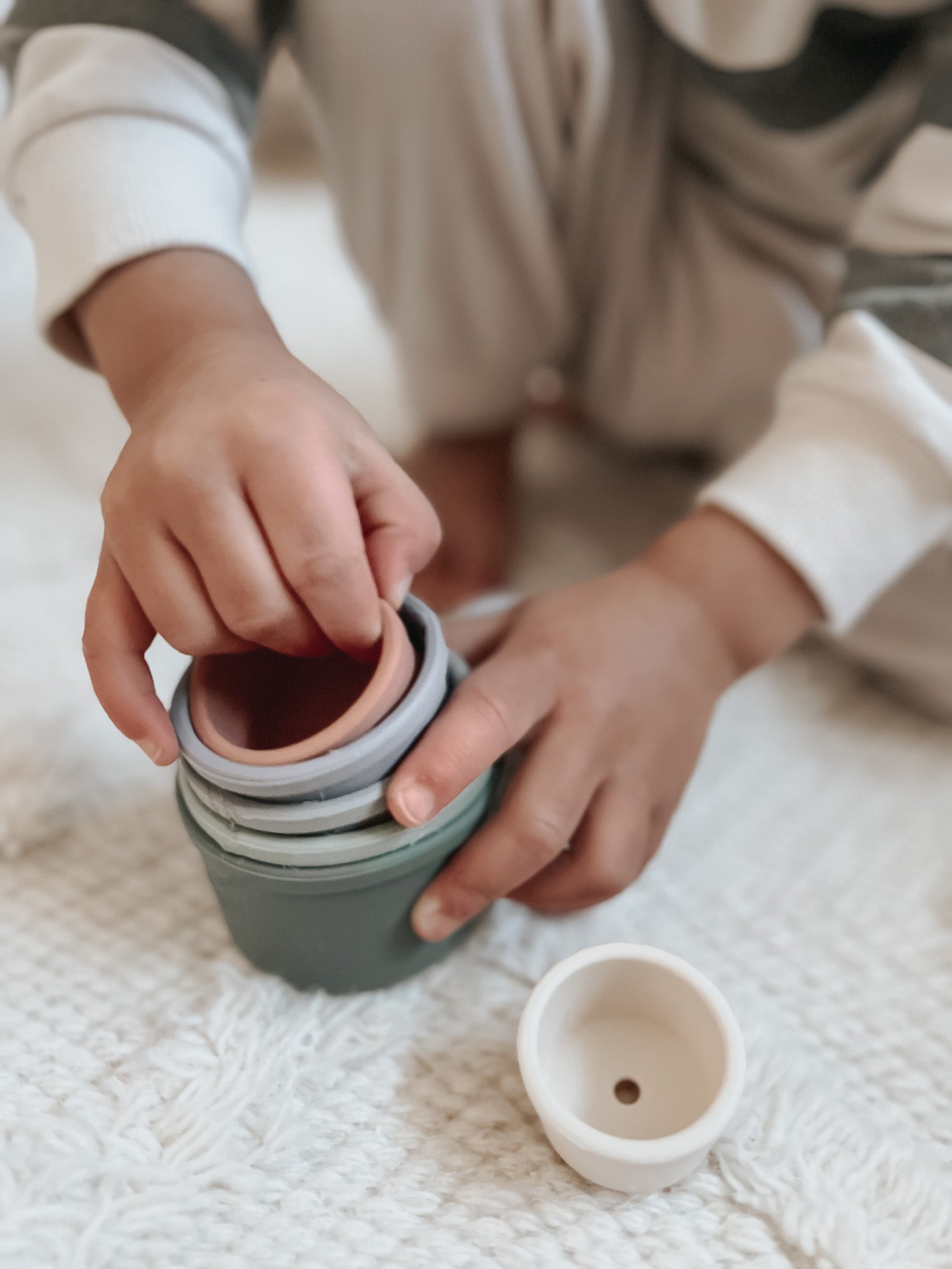 noüka Stacking Cups - Bloom Set (Sold in Case of 2, Qty of 1=2 products) - MAIGHAN DISTRIBUTION CANADA