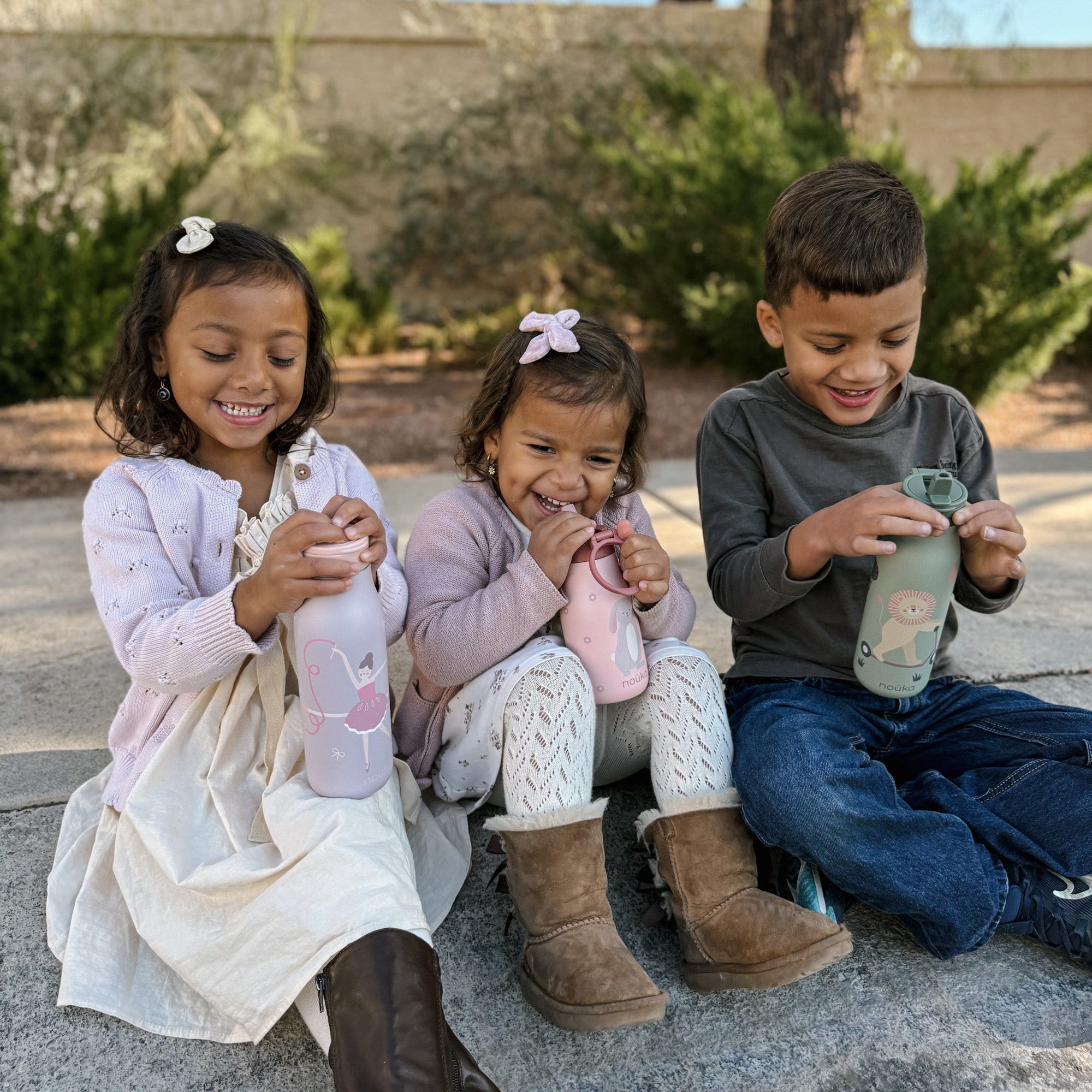 noüka Stainless Steel Drinking Bottle 10 Oz Lucie Collection - Pip The Rabbit (Min. of 2 PK, Multiples of 2 PK) - MAIGHAN DISTRIBUTION CANADA