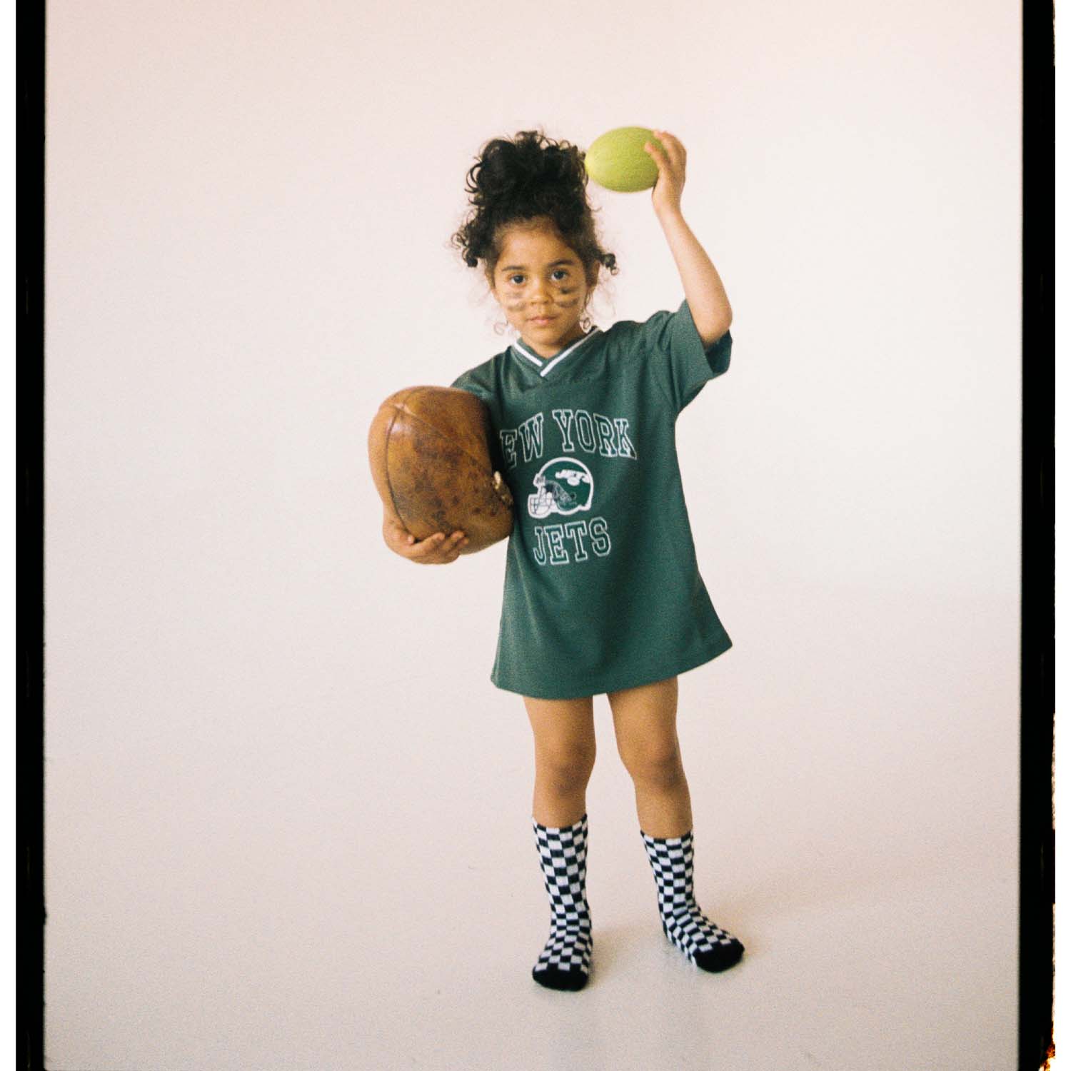 Oli & Carol Melon Baby Ball (Min. of 2 PK, multiples of 2 PK) - MAIGHAN DISTRIBUTION CANADA