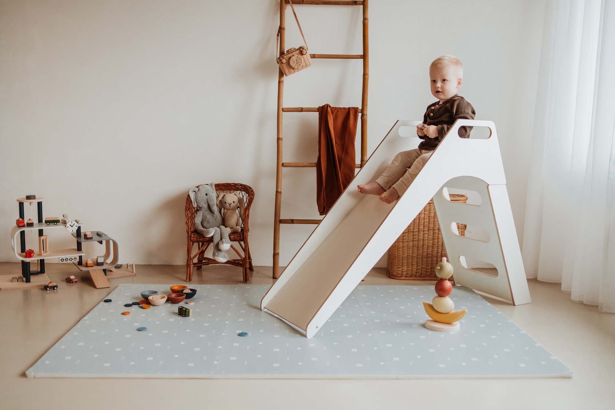 Play&amp;Go EEVAA Puzzle Playmat Road (Min of 1, multiples of 1)