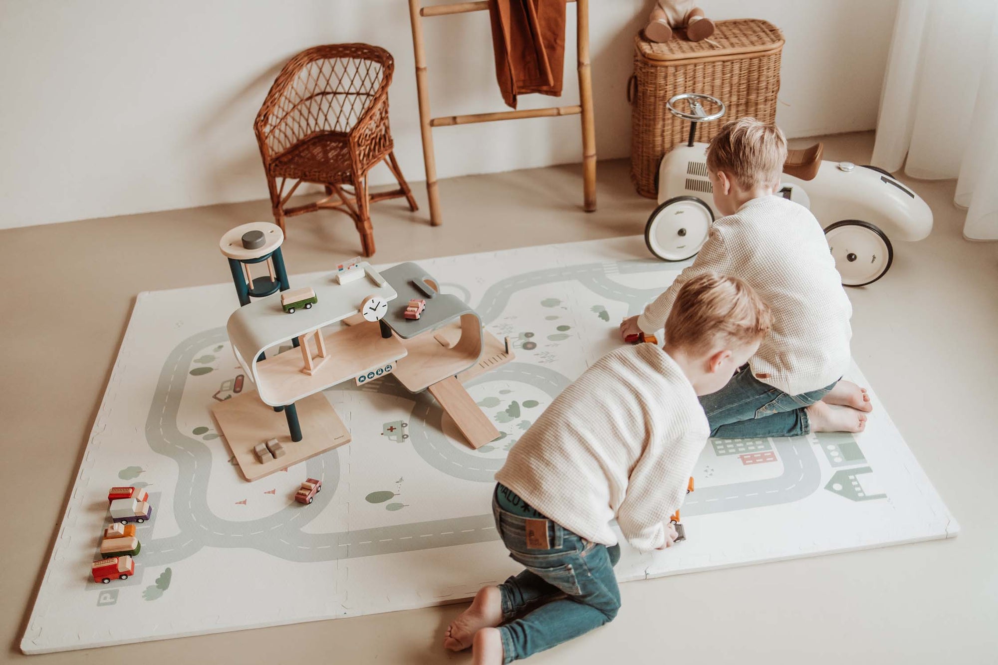 Play&amp;Go EEVAA Puzzle Playmat Road (Min of 1, multiples of 1)