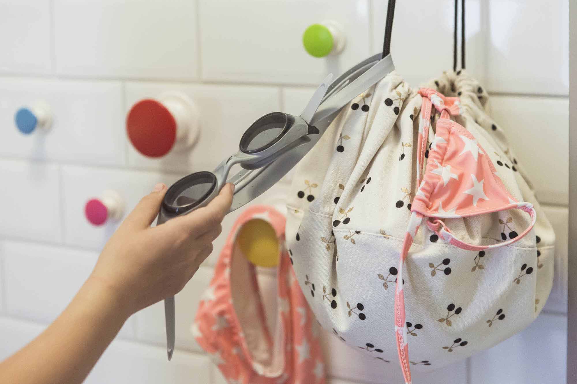 Play&Go Cherry mini storage bag (Min of 1, multiples of 1) - MAIGHAN DISTRIBUTION CANADA