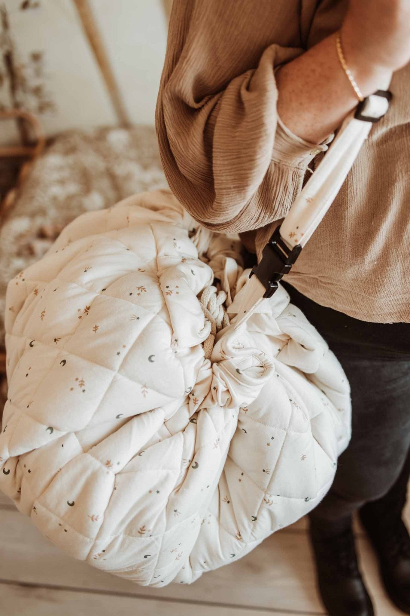 Play&amp;Go Moon noomad Organic Babymat (Min of 1, multiples of 1) - MAIGHAN DISTRIBUTION CANADA