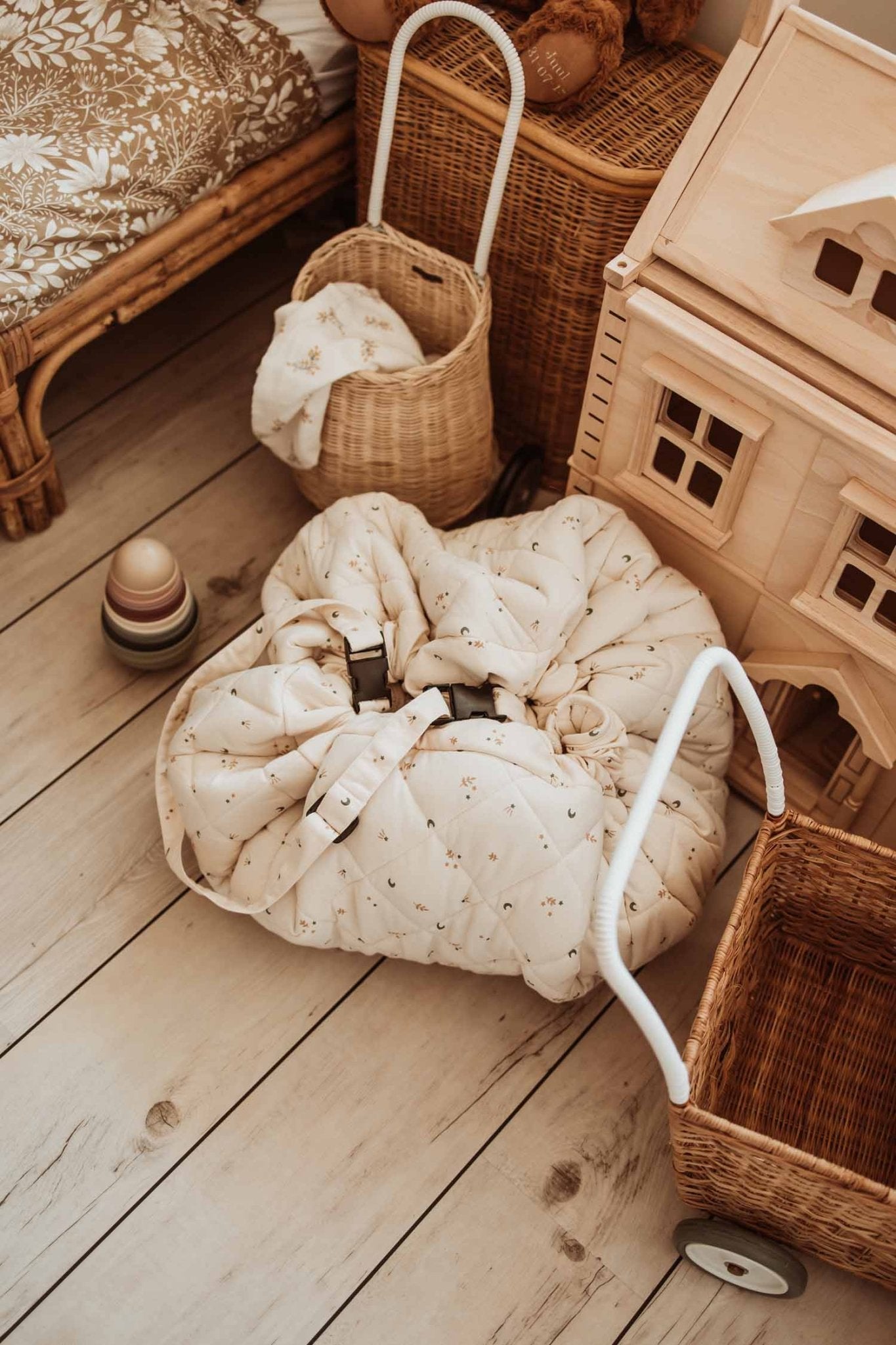 Play&amp;Go Moon noomad Organic Babymat (Min of 1, multiples of 1) - MAIGHAN DISTRIBUTION CANADA