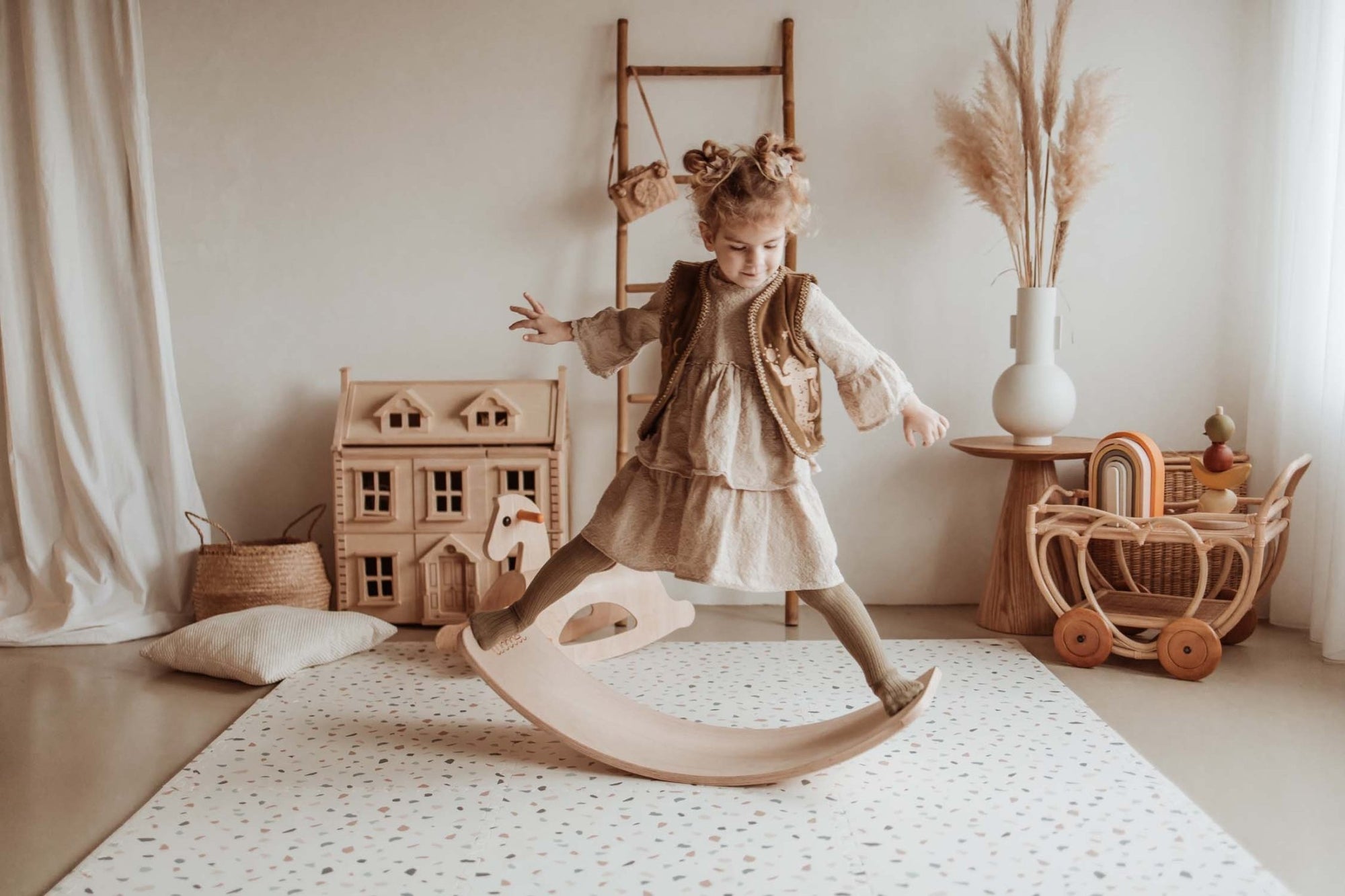 Play&amp;Go Tiloo EEVAA Puzzlemat, Storage box &amp; Mini house - Alphabet/Terrazzo (Min of 1, multiples of 1) - MAIGHAN DISTRIBUTION CANADA