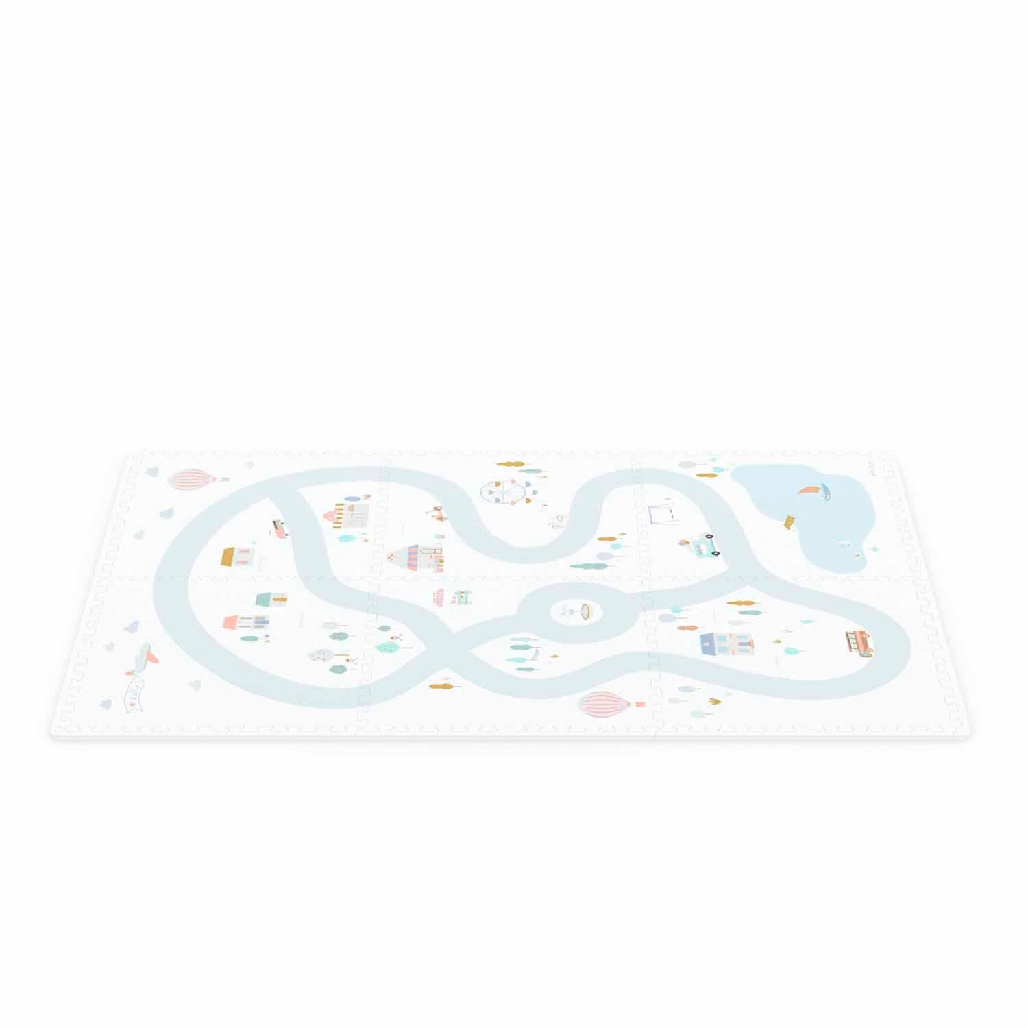 Play&Go Tiloo EEVAA Puzzlemat, Storage box & Mini house - Village (Min of 1, multiples of 1) - MAIGHAN DISTRIBUTION CANADA