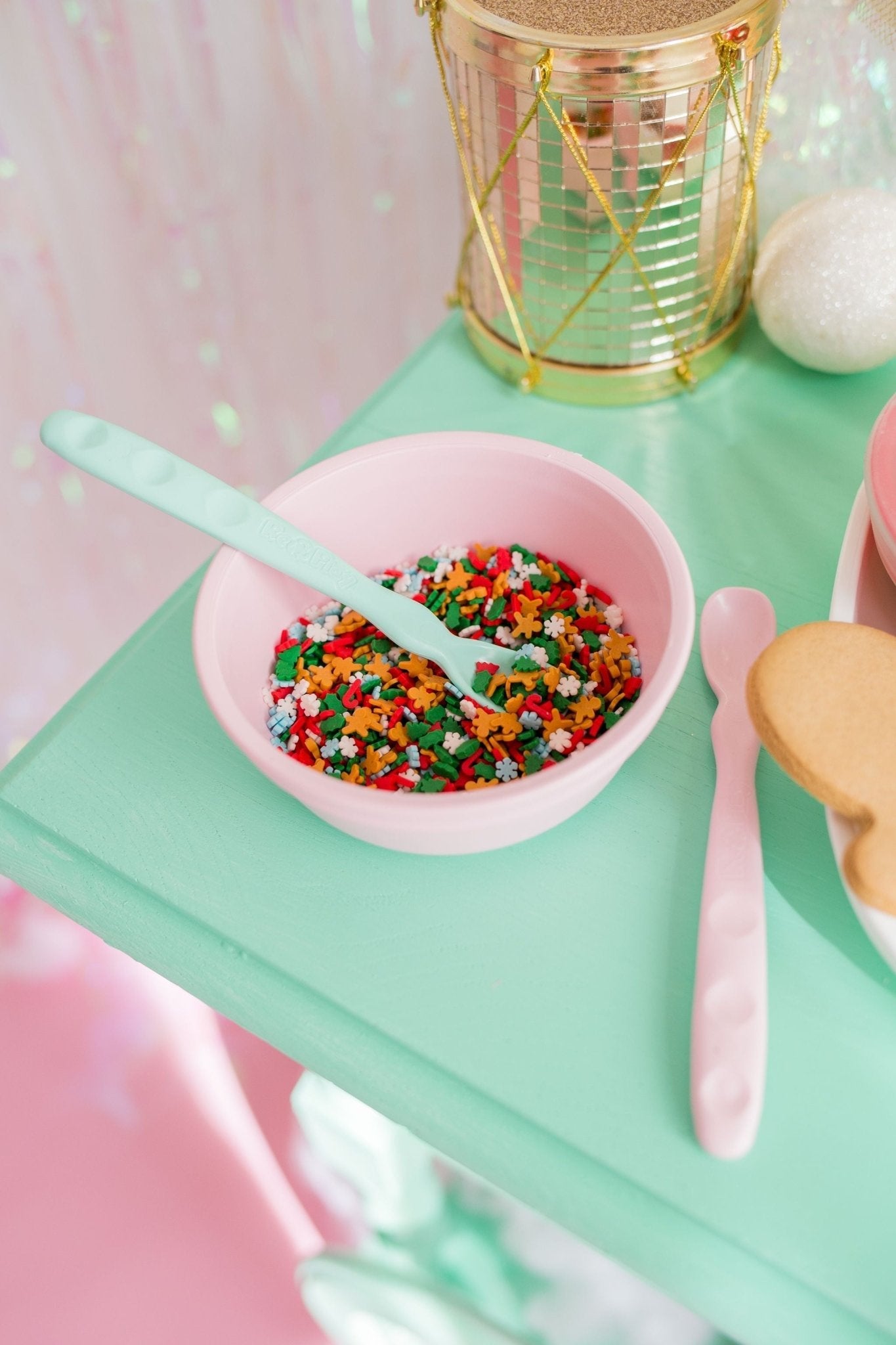 Re - play 3PK Packaged 12Oz Bowls, Ice Blue, White Aqua (Min. of 2 PK, Multiples of 2 PK) - MAIGHAN DISTRIBUTION CANADA