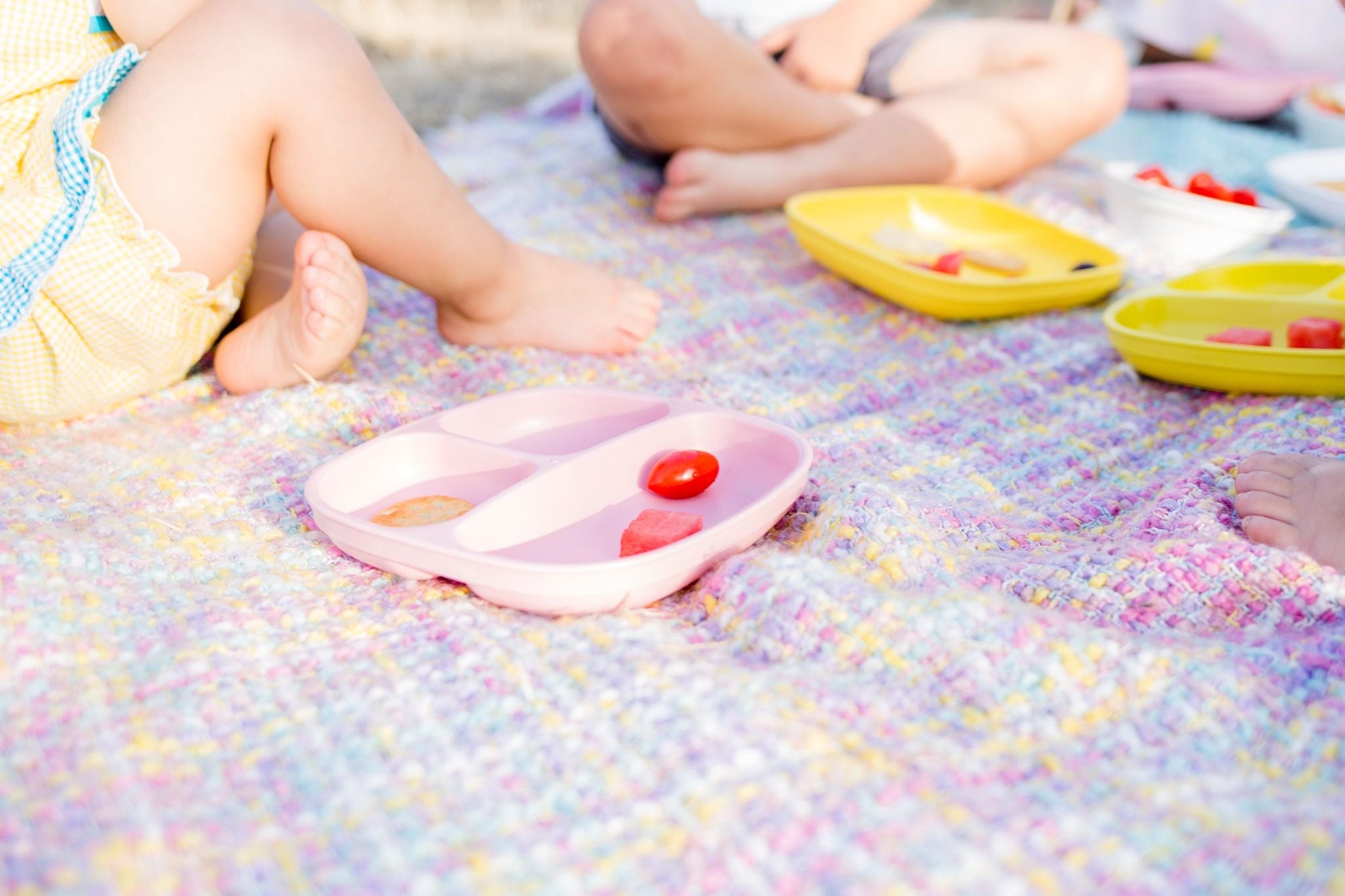 Re - Play Divided Plate - Bright Pink (Min. of 2 PK, Multiples of 2 PK) - MAIGHAN DISTRIBUTION CANADA