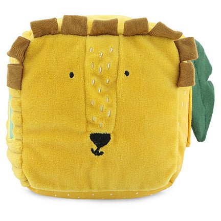 Trixie Activity cube - Mr. Lion (Min. of 2 PK, multiples of 2 PK) - MAIGHAN DISTRIBUTION CANADA