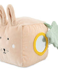 Trixie Activity cube - Mrs. Rabbit (Min. of 2 PK, multiples of 2 PK) - MAIGHAN DISTRIBUTION CANADA