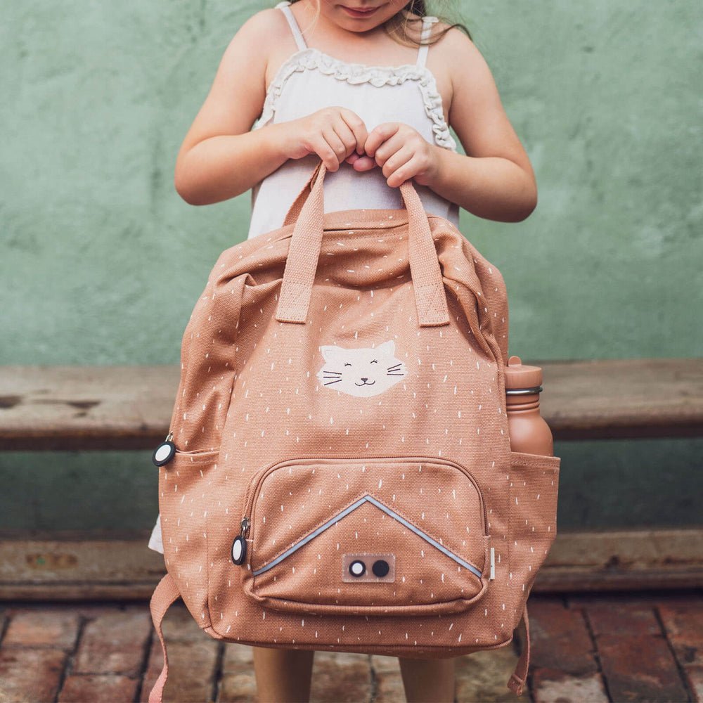 Trixie Backpack large - Mrs. Cat (Min. of 2 PK, multiples of 2 PK) - MAIGHAN DISTRIBUTION CANADA