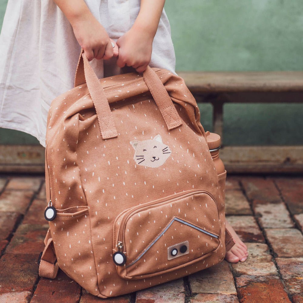 Trixie Backpack large - Mrs. Cat (Min. of 2 PK, multiples of 2 PK) - MAIGHAN DISTRIBUTION CANADA