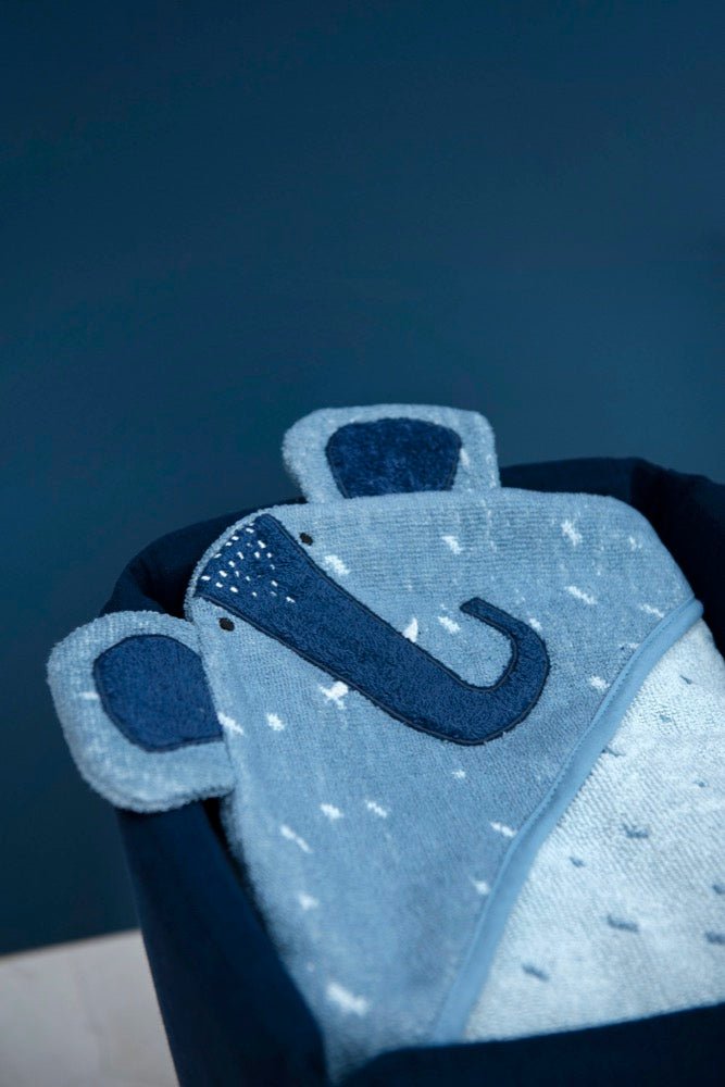 Trixie Hooded towel | 75x75cm - Mrs. Elephant (Min. of 2 PK, multiples of 2 PK) - MAIGHAN DISTRIBUTION CANADA