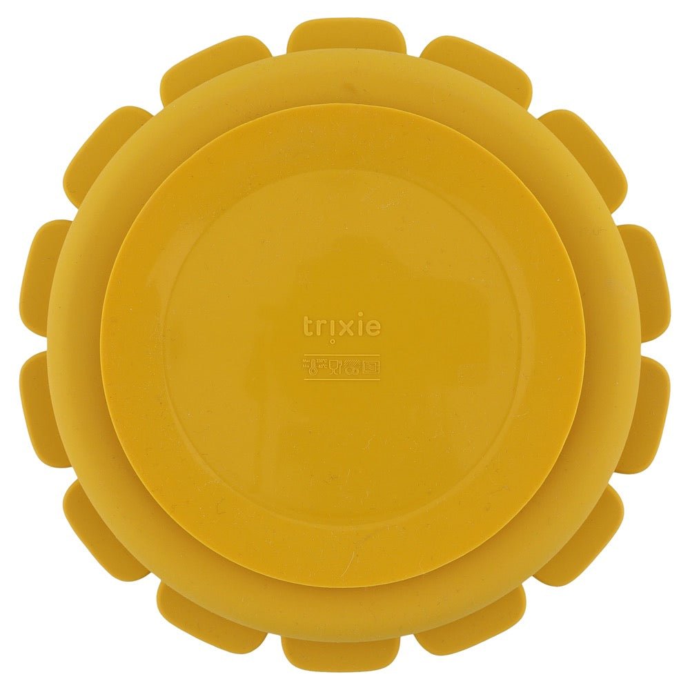 Trixie Silicone divided suction plate - Mr. Lion (Min. of 2 PK, multiples of 2 PK) - MAIGHAN DISTRIBUTION CANADA