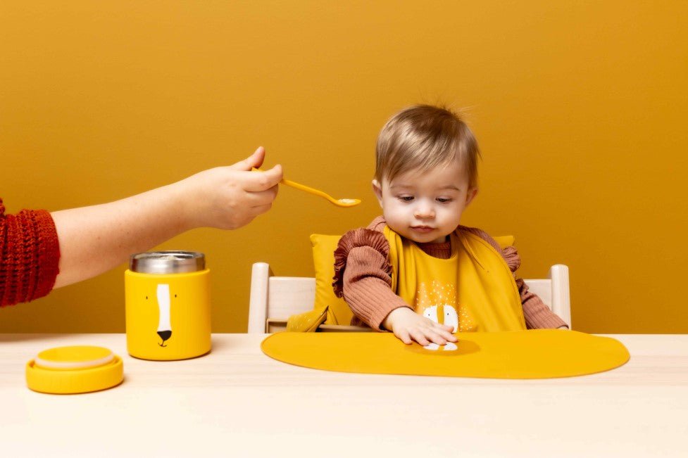 Trixie Waterproof bib 2 - pack - Mr. Lion (Min. of 2 PK, multiples of 2 PK) - MAIGHAN DISTRIBUTION CANADA