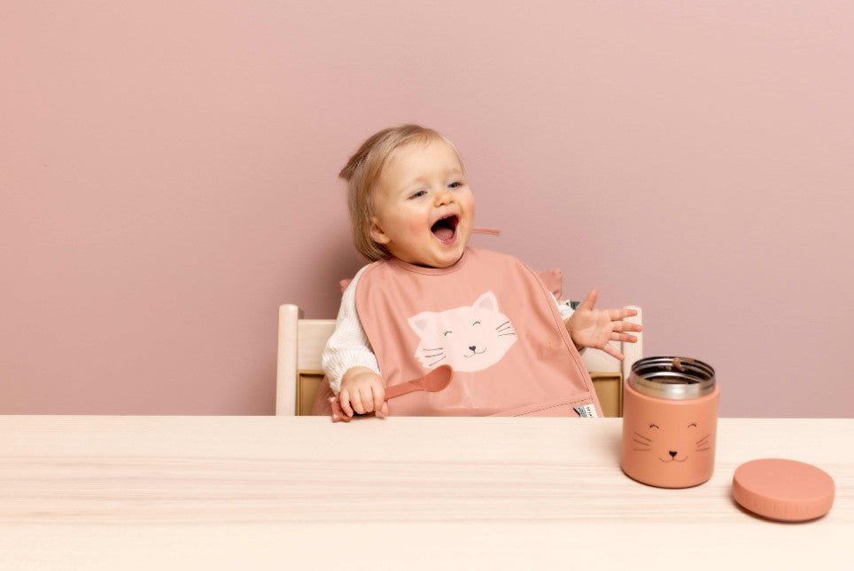 Trixie Waterproof bib 2 - pack - Mrs. Cat (Min. of 2 PK, multiples of 2 PK) - MAIGHAN DISTRIBUTION CANADA