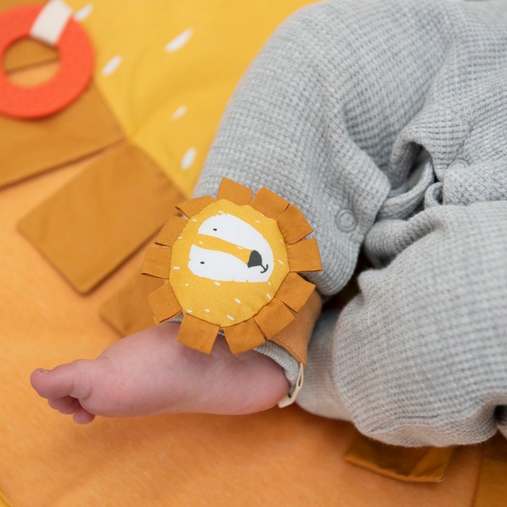 Trixie Wrist rattle - Mr. Lion (Min. of 3 PK, multiples of 3 PK) - MAIGHAN DISTRIBUTION CANADA