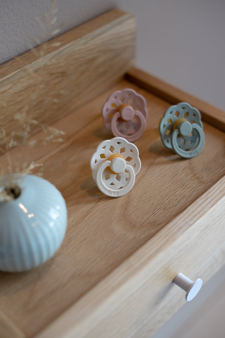 BIBS® Pacifier Boheme Latex 2 PK Ivory / Sage (Min. of 2 PK, multiples of 2 PK) - MAIGHAN DISTRIBUTION CANADA