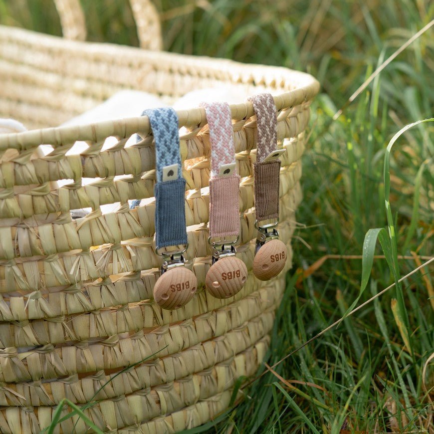 BIBS Pacifier Clip Petrol / Baby Blue ONE SIZE (Min. of 2 PK , multiples of 2 PK) - MAIGHAN DISTRIBUTION CANADA