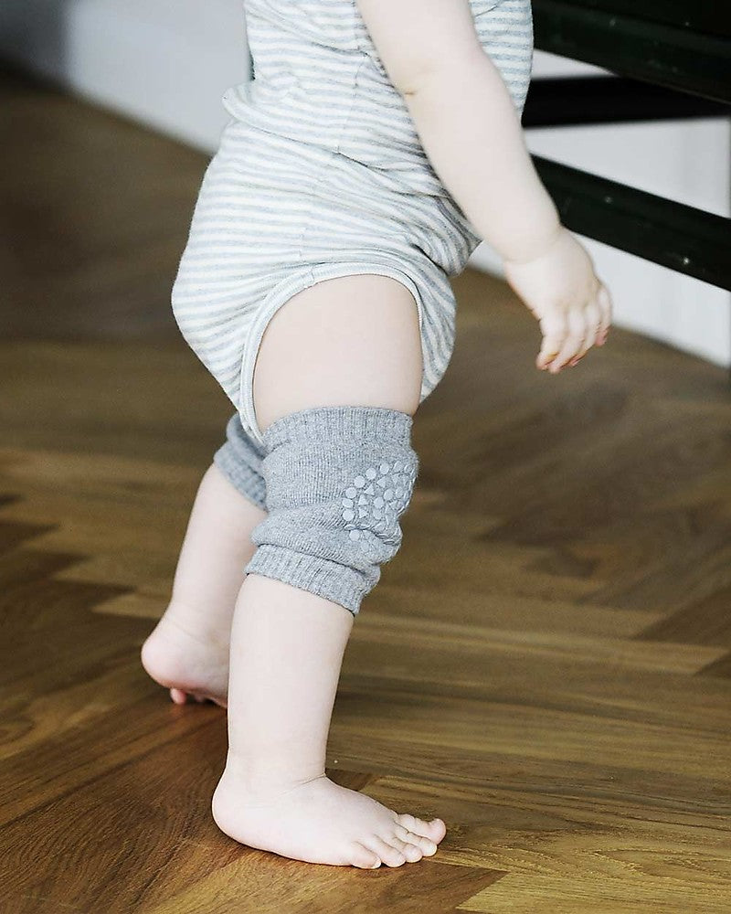 Go Baby Go Crawling Knee pads (Min. of 2, multiples of 2) - MAIGHAN DISTRIBUTION CANADA