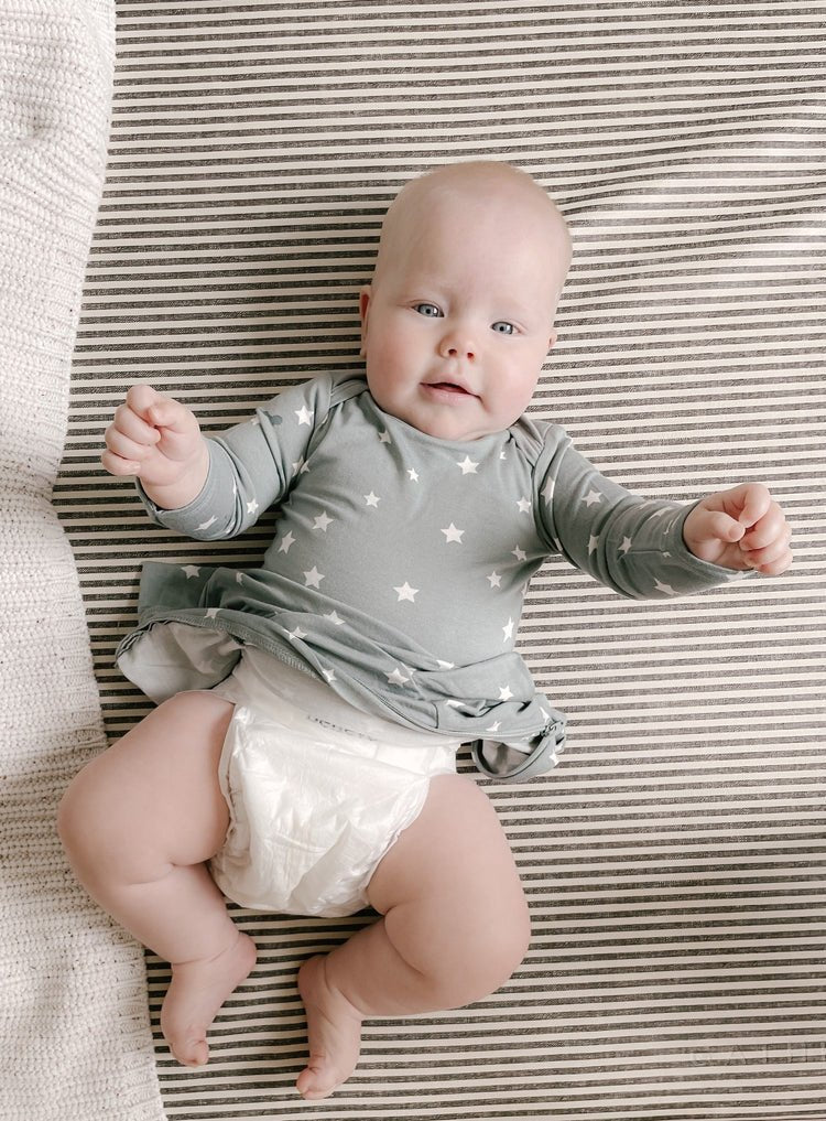 günamüna Convertible Footie Shine (Min. of 2, multiples of 2) - MAIGHAN DISTRIBUTION CANADA