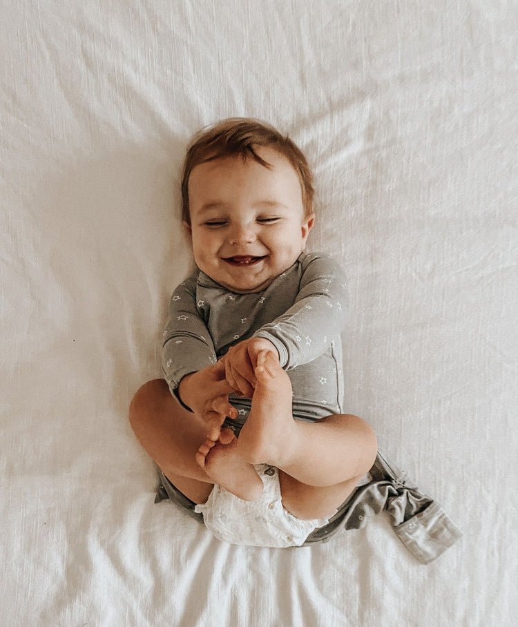 günamüna Convertible Footie Starry Night (Min. of 2, multiples of 2) - MAIGHAN DISTRIBUTION CANADA