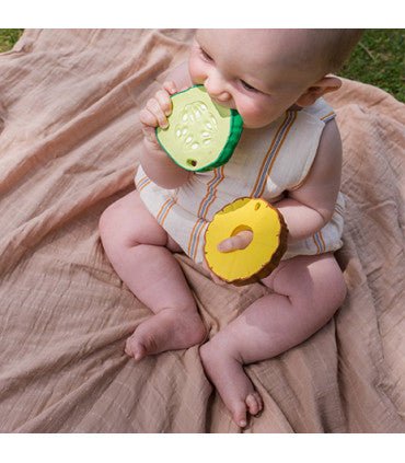 Oli & Carol Ananas The Pineapple (Min. of 2 PK, multiples of 2 PK) - MAIGHAN DISTRIBUTION CANADA