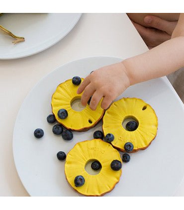 Oli &amp; Carol Ananas The Pineapple (Min. of 2 PK, multiples of 2 PK) - MAIGHAN DISTRIBUTION CANADA