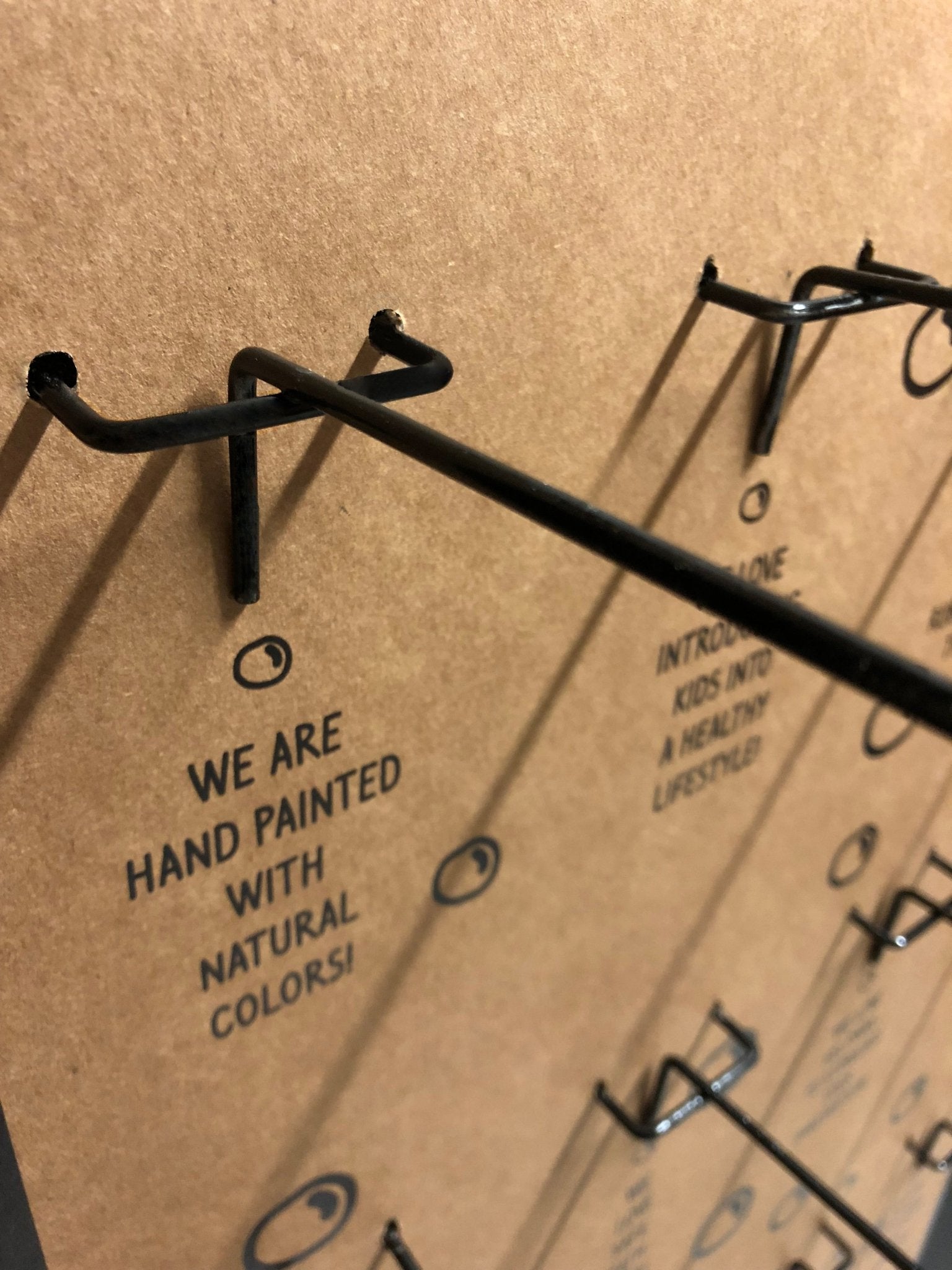 Oli & Carol Floor Display (Min. of 1, multiples of 1) - MAIGHAN DISTRIBUTION CANADA